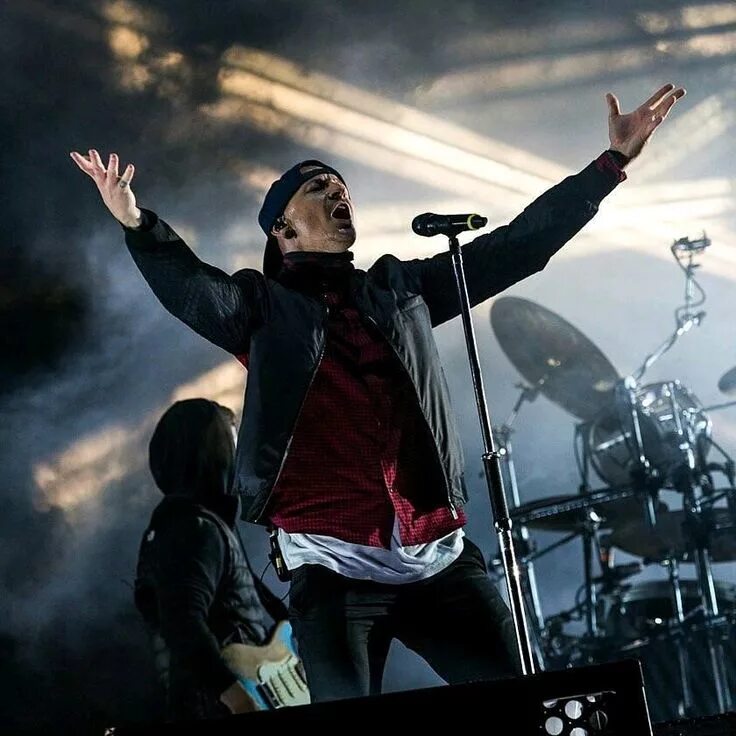 Liking park. Linkin Park. Первый концерт линкин парк. Линкин парк 2014. Линкин парк на сцене.