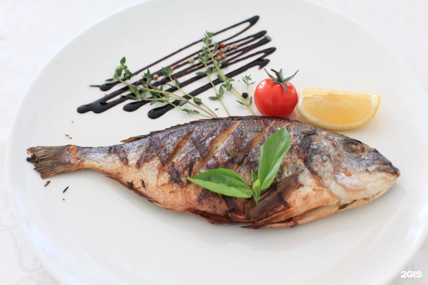 Первые блюда из мяса презентация. Чтобы жареная рыба приобрела приятный вкус следует. Презентация о блюде рыба. Характеристика блюда. Рыба для жарки основным способом.