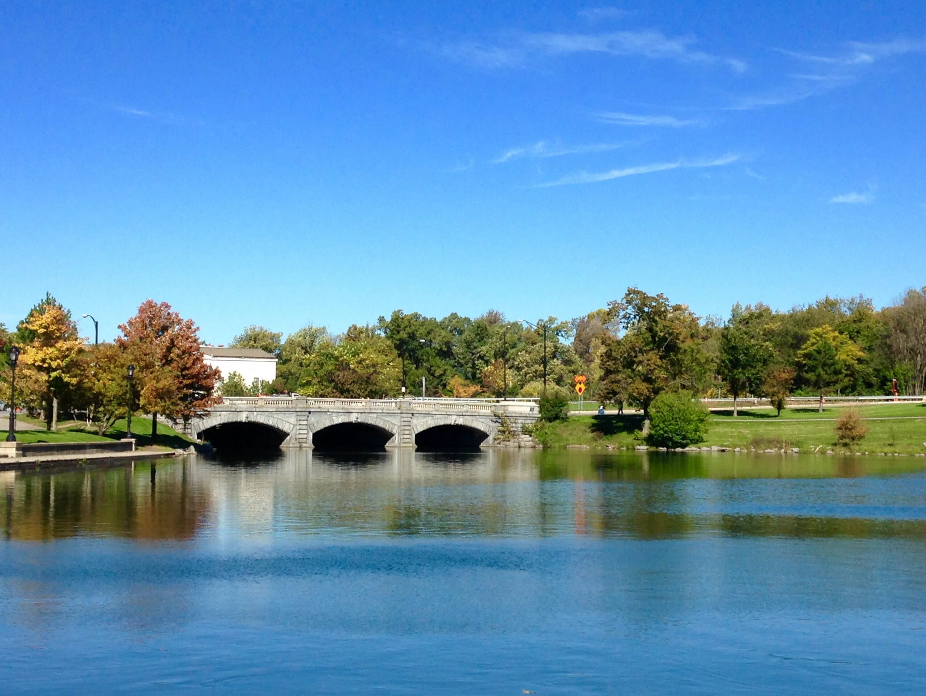 Fall around. Буффало парк Делавэр. Река Буффало. Природа штата Делавэр США. Парк Делавэр фото Буффало.