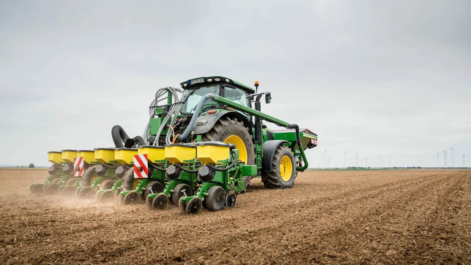 John depth. Сеялки John Deere. Трактор Джон Дир с сеялкой. John Deere EXACTEMERGE. Sf6000 John Deere.