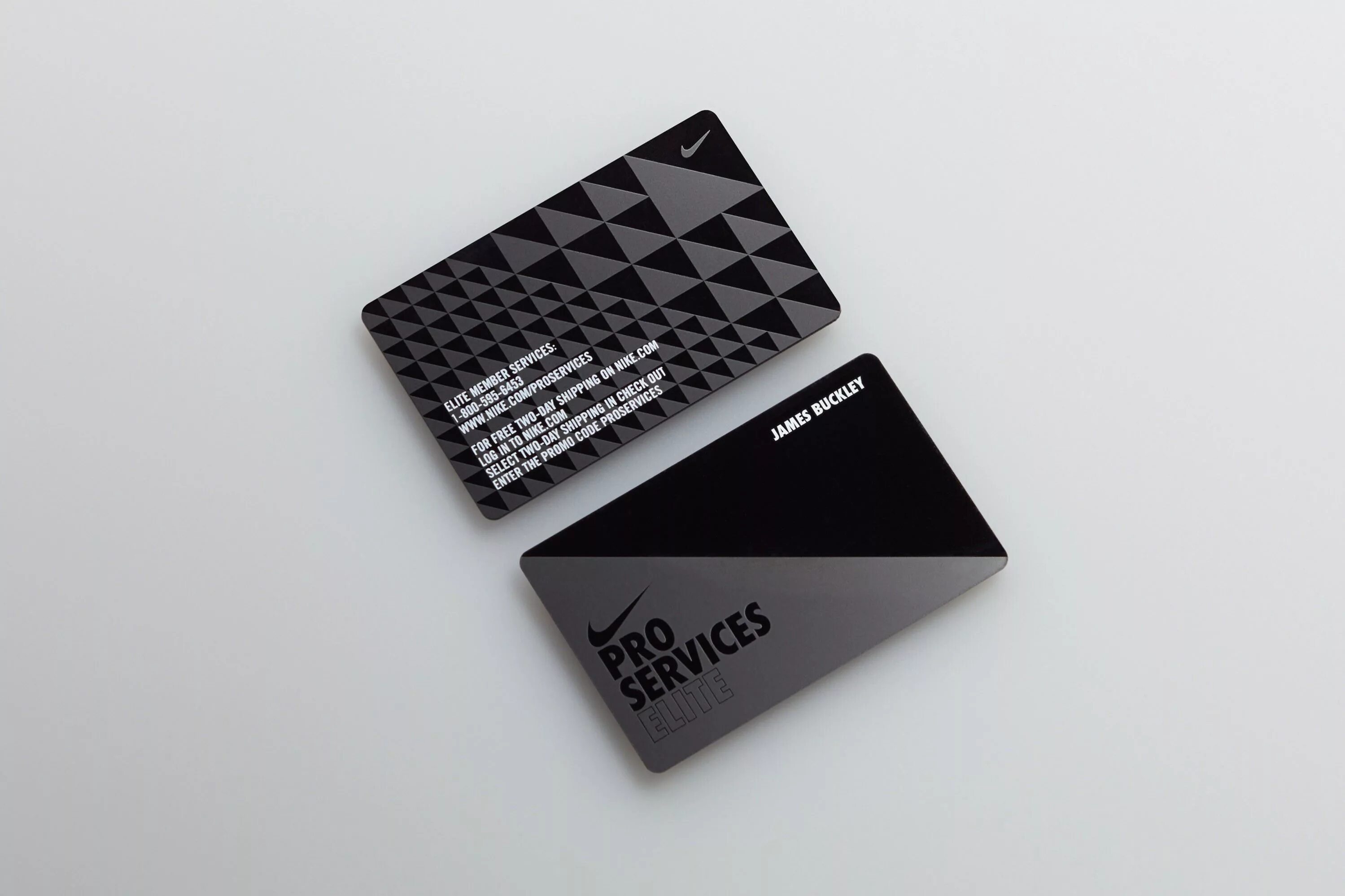 Дизайнерские визитки. Оригинальные визитки. Дизайнерские визитные карточки. Креативный дизайн визитки.