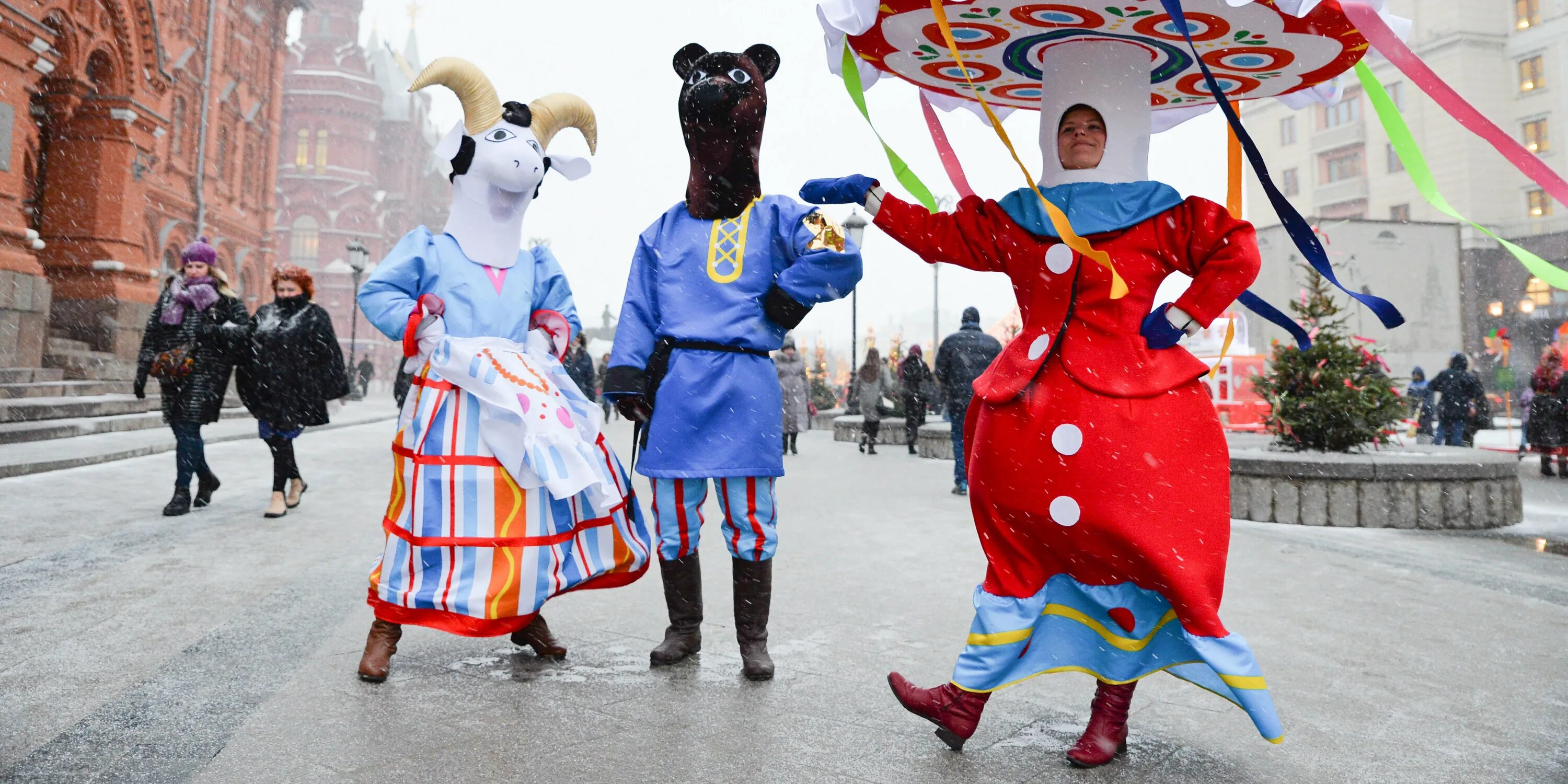 Масленица на красной площади. Фестиваль Масленица в Москве. Масленица ярмарка Москва. Фестиваль Масленицы на красной площади. Куда пойти на масленицу в москве