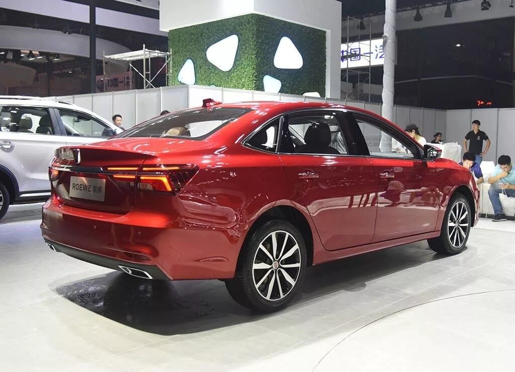 Roewe 750. Gac седан ga8. Китайский седан джили 2022. Geely emgrand 2022. Zotye z700.