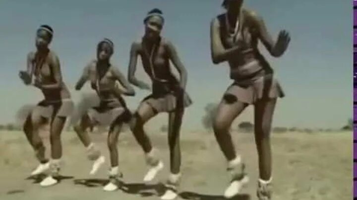 Где негры танцуют. Негр танцует. Смешной танец туземцев. Банд Одесса в Африке. Танцы Африка банд Одесса.