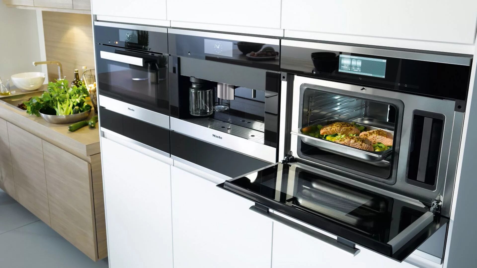 Встроенная техника Miele. Miele встраиваемая техника для кухни. Miele кофемашина Miele h 2661 b OBSW. Miele духовой шкаф с СВЧ.