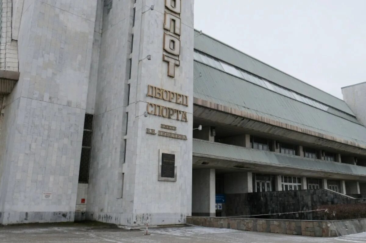 Стадион молот пермь. Стадион молот пермь. Молот пермь обои на телефон. Удс молот пермь. Стадион молот пермь.