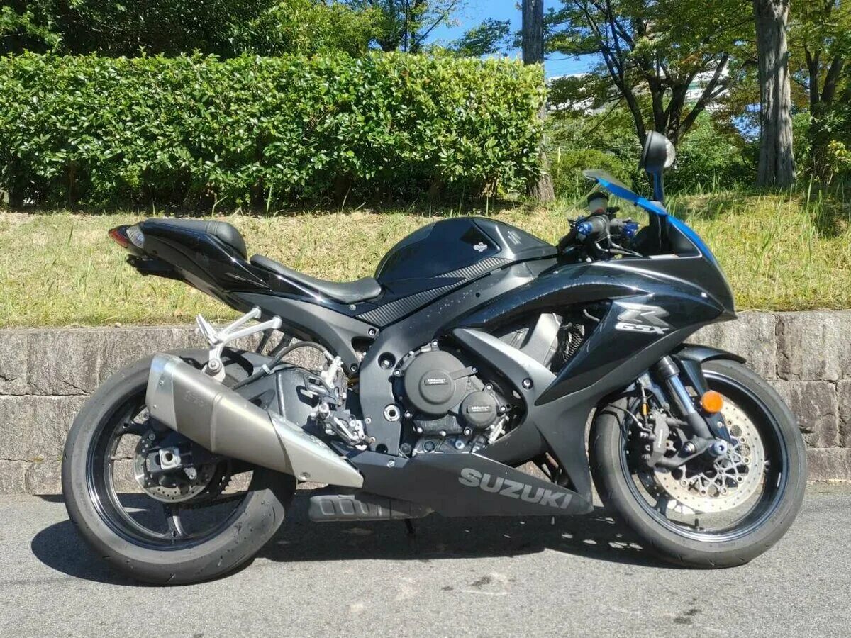 Suzuki gsx-r750 1987. Мотоцикл suzuki gsx 750. Сузуки gsx 750. Suzuki gsxr 750. Suzuki gsx-r 750 2015.