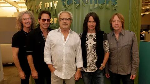 Foreigner слушать