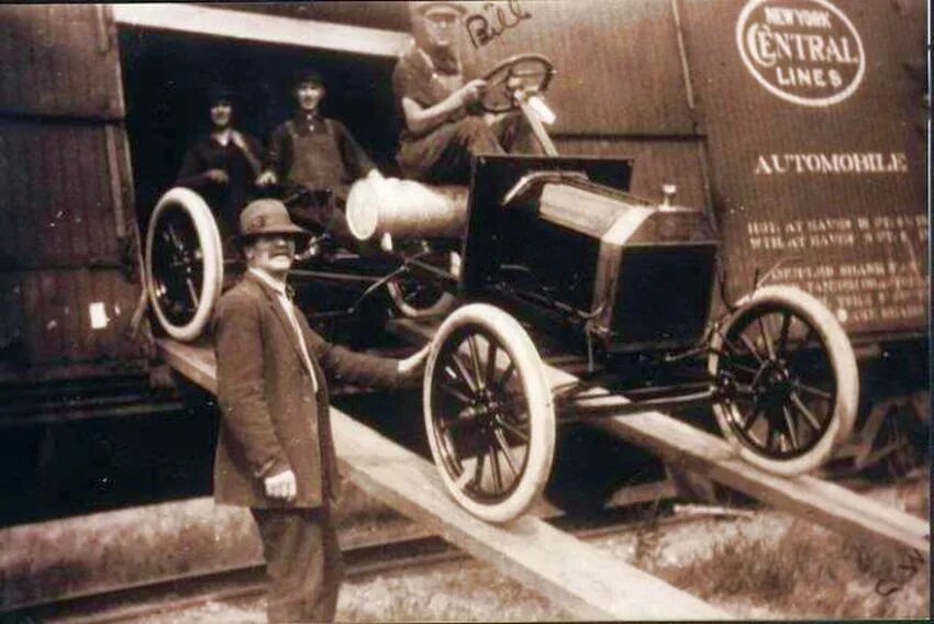 Forum old. Гоночные автомобили 1915. Как делали полосы на старых фотографиях. Фото со старой машиной т. 348.