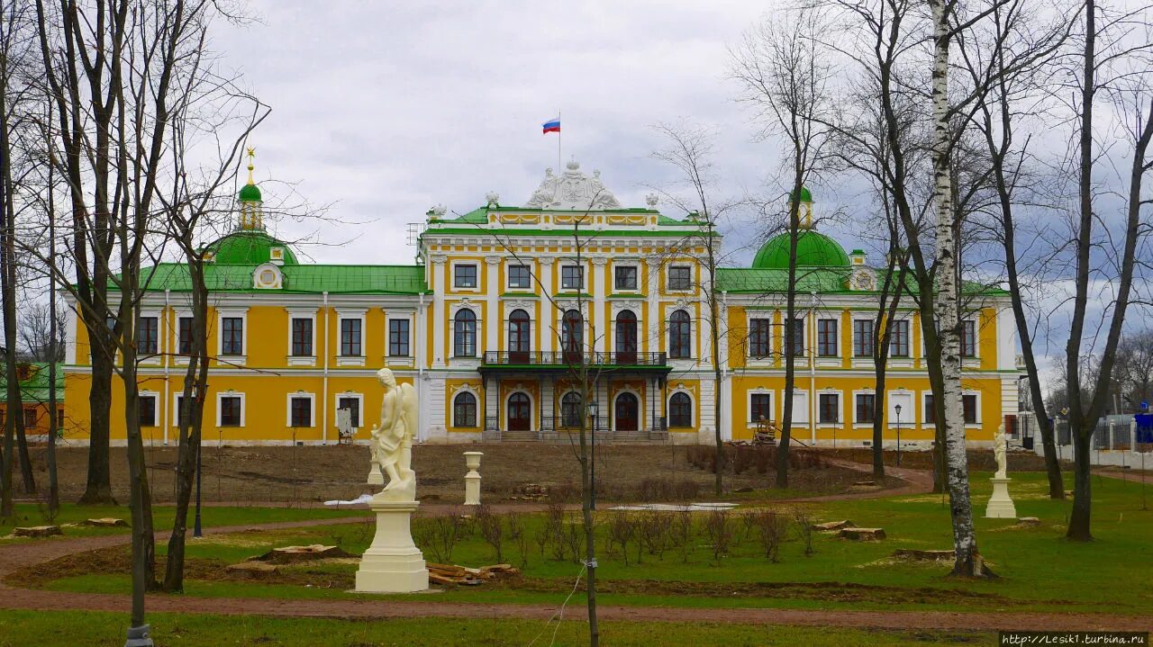 Петровские озера Тверская область. Тверь ЦДУ фотографии. Парк князя г г Гагарина где Тверь. «Я ❤️ Тверь» где находится в Твери.