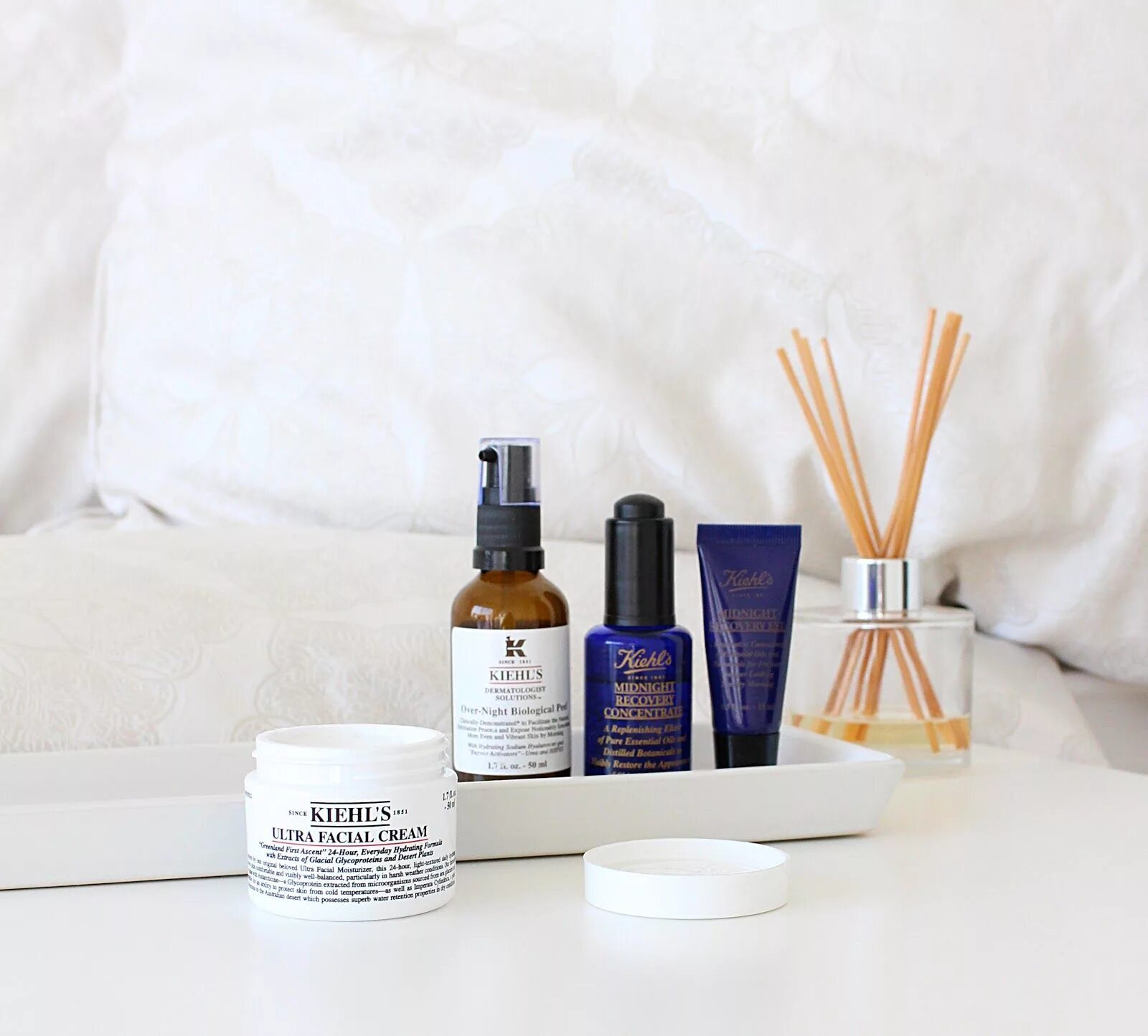 Khils крема. Kiehl's ultra facial toner. Киллс крем. Kiehls крем авокадо. Американская аптечная косметика kiehl.