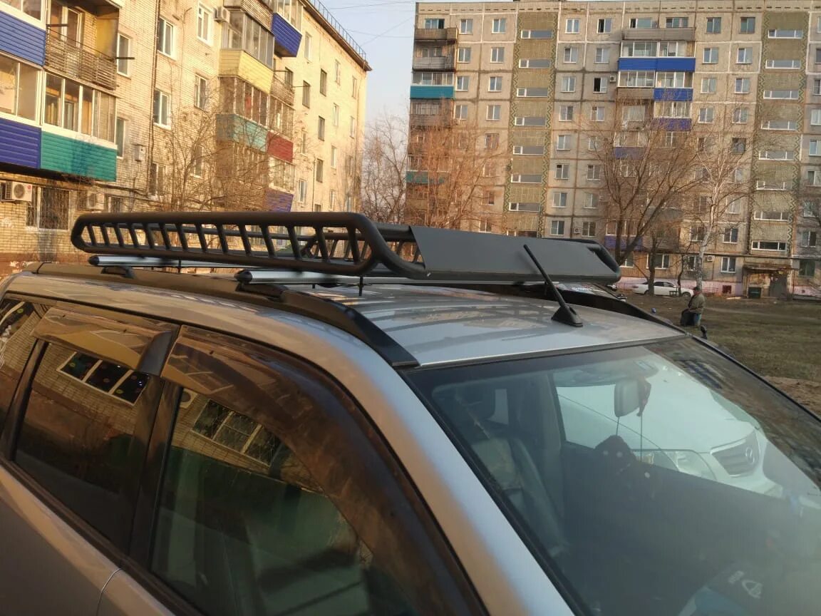 Багажник на крышу nissan x-trail t31. Багажник на ниссан икстрейл. Багажник на ниссан икстрейл. Автобокс на ниссан x-trail т31. Рейлинги х трейл т30.