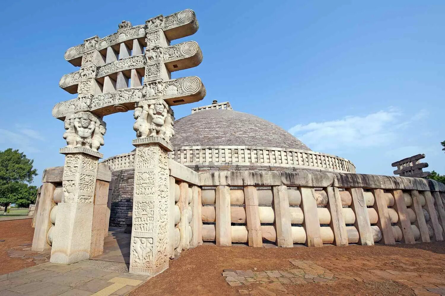 The oldest monuments are