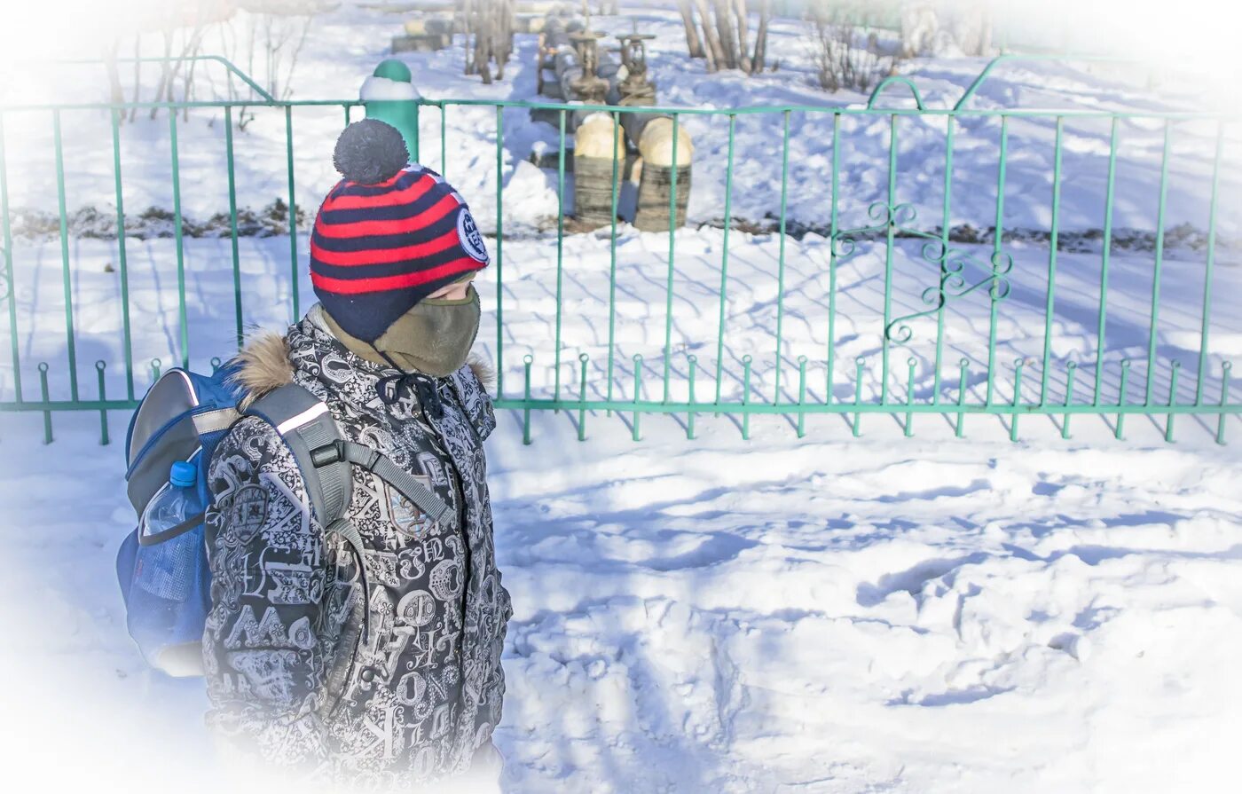 Морозное лицо. Уличный термометр с отрицательной температурой. Мороз на улице градусник. Мороз -35. Термометр 50 градусов.