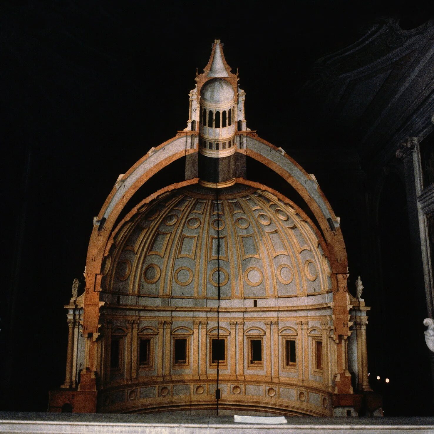 Возрождение собора. Базилика Святого Петра Микеланджело. Купол собора Святого Петра.