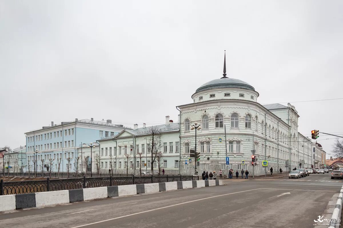 Казань 44. Здание кфу казань межлаук 1. институт психологии и образования кфу казань. кфу улица межлаука. левобулачная 44 кфу казань.