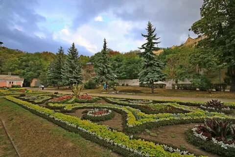 Парк цветник