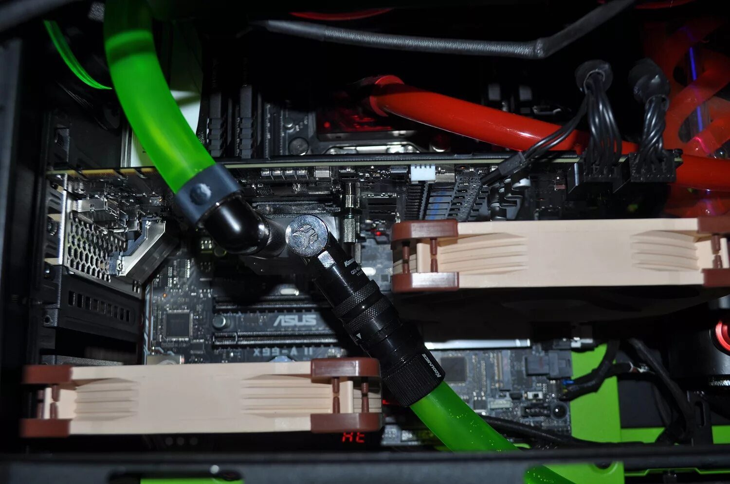 Охлаждение видеокарты 3080. Gtx 1080 ti с сжо. водоблок palit для видеокарты пк. водоблок на gtx 960 palit. видеокарты с установленным водоблоком.