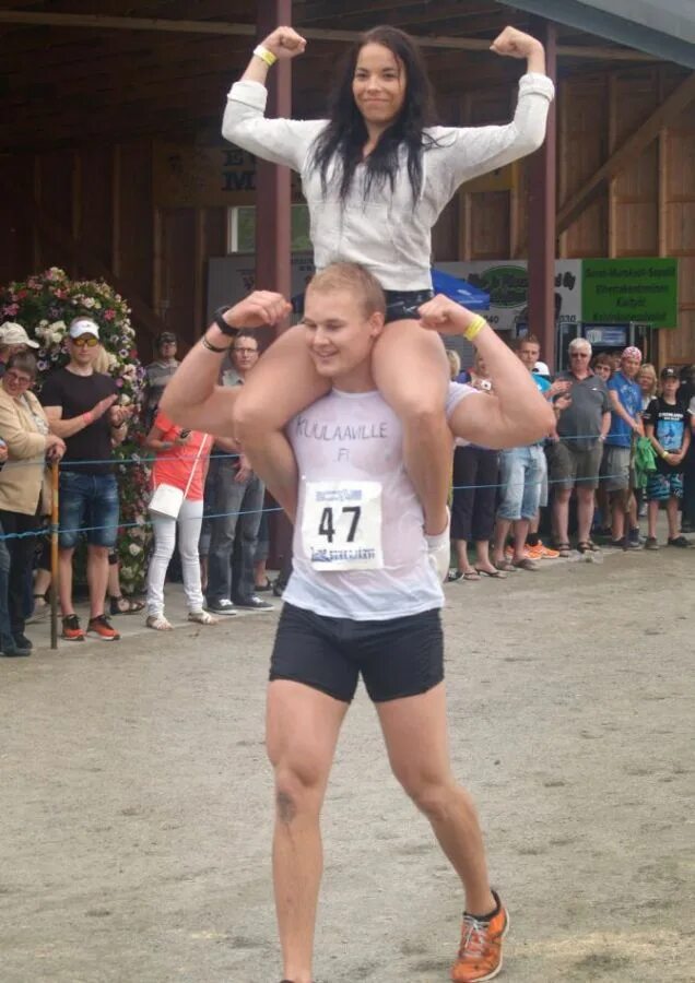 Tall women lift carry. Tall strong women vs man. Overhead lift. Lift carry boy. Wrestler lift carry.
