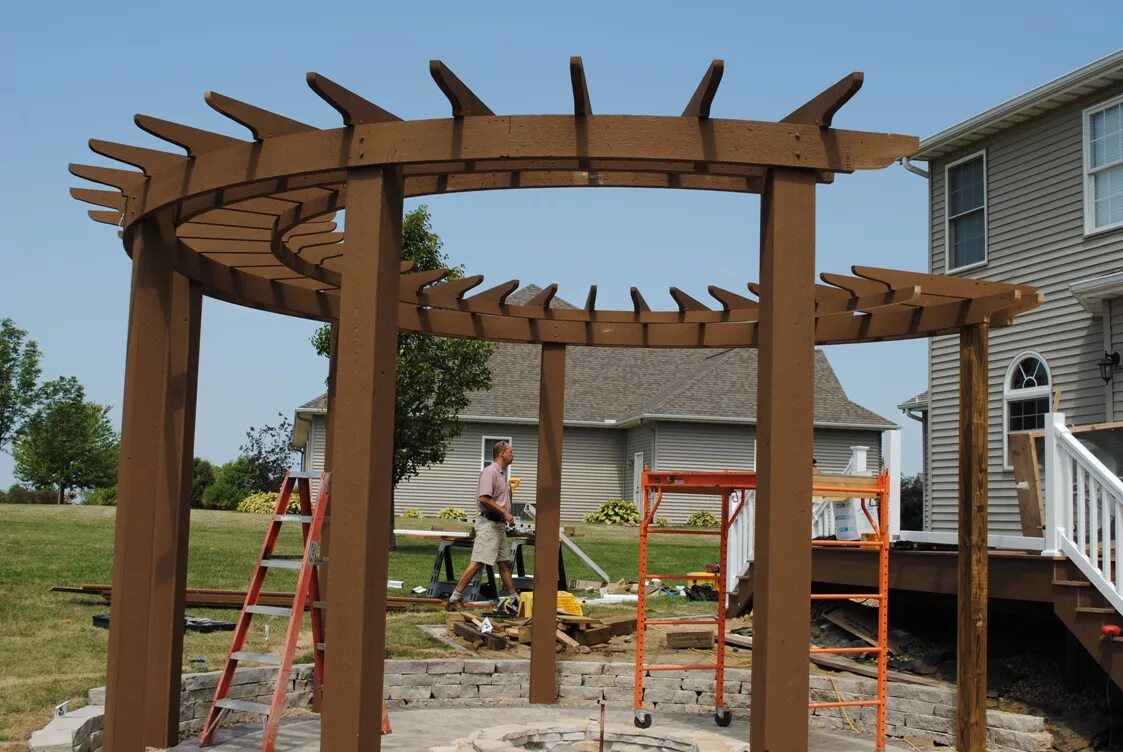 Размер лавок и урн презентация. Скамья park 4 арбет. Малые архитектурные формы презентация. Пергола матрикс. Пергола на тропинке.