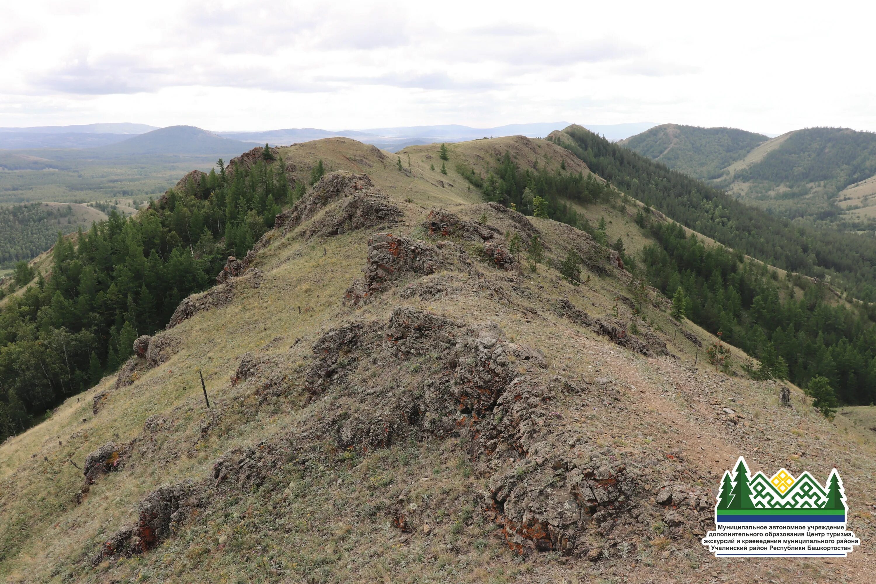 мэр города учалы. учалы улица башкортостана 21. учалы башкортостана 10. город учалы республика башкортостан. сквер афганцев учалы.