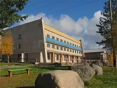 Дворец спорта онега. Дворец культуры горняков караганда. Дворец спорта для детей и юношества. Дворец спорта для детей и юношества. Владивосток спортивный комплекс юность бассейн.