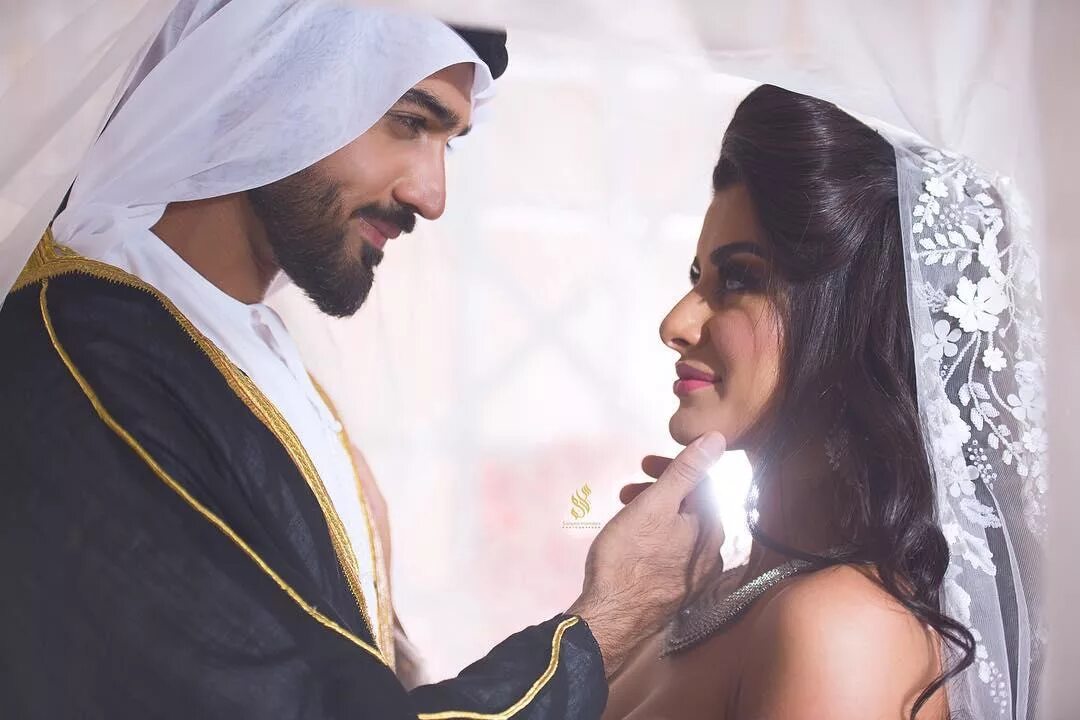 Книга majesty. Проданная зверю анна владимировна. Наследник для шейха читать полностью. Наследник для шейха читать полностью. Проданная зверю.