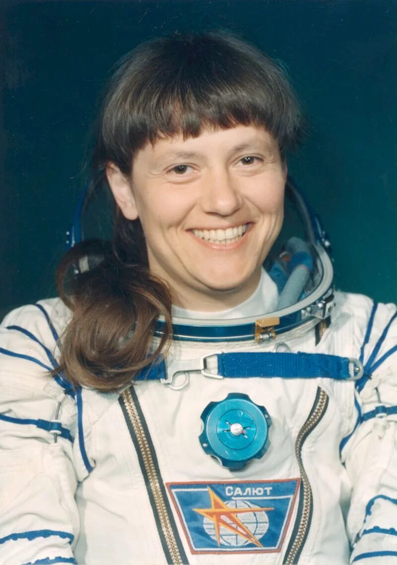 Первая в мире женщина космонавт вышедшая