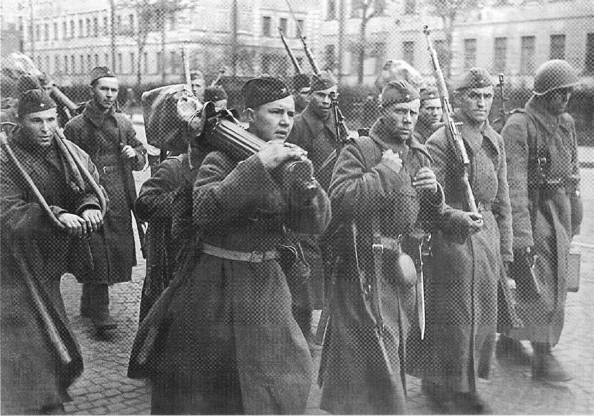 Осень 1944 года. Ленинград в Великой Отечественной войне в 1941. Блокада Ленинграда солдаты.