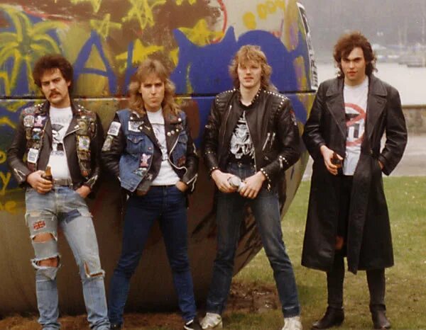 Violent force 1987 full album. Violent force - malevolent assault of tomorrow. Violent force - malevolent assault of tomorrow. The force группа. Логотип группа violent force.