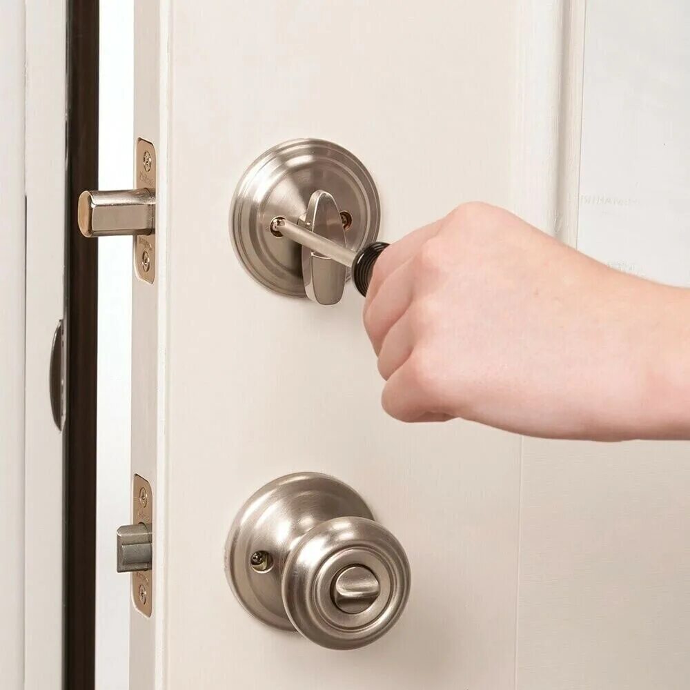 Как установить ручку на дверь. Door lock замок дверной. замок на межкомнатную дверь с дверью. ручка с замком для межкомнатных дверей. межкомнатные ручки с замком.