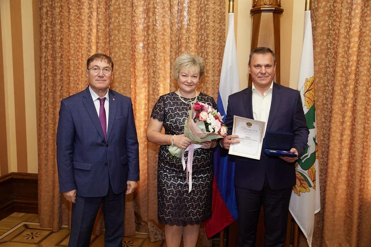 Награждение семьи. Вручение наград. Награждение семьи за любовь и верность. Награждение 2022.