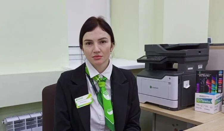 Сберегая деньги и время. Сотрудники волоконовского Сбербанка отметят свой профес