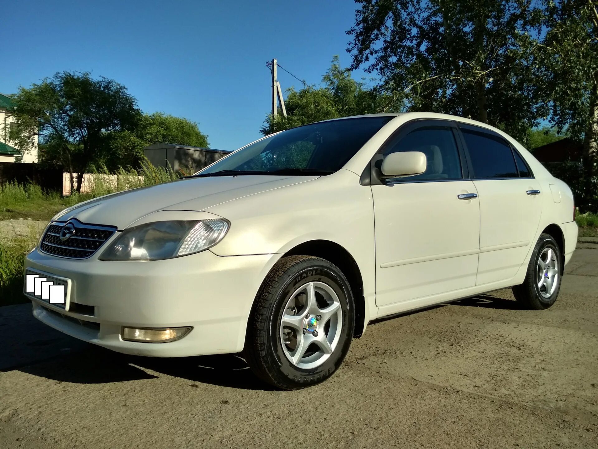 Тойота королла 120 омск купить. Toyota Corolla 120. Toyota Corolla 120 кузов. Тойота Королла 2000 120 кузов. Тойота Королла 120 кузов седан.