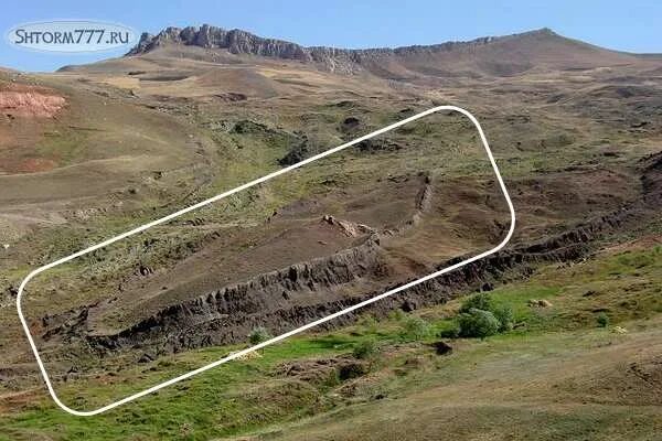 Где сейчас находится ковчег ноя. Араратские горы ноев ковчег. гора арарат ковчег ноя. остатки ноева ковчега на горе арарат. армения гора арарат ноев ковчег.