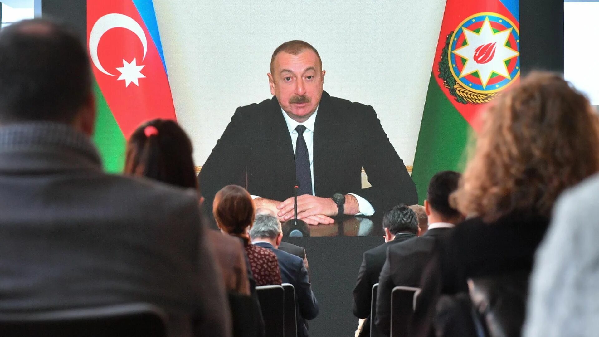 Пашинян Алиев Карабах. Пашинян Алиев Арцах. Конференция ереван