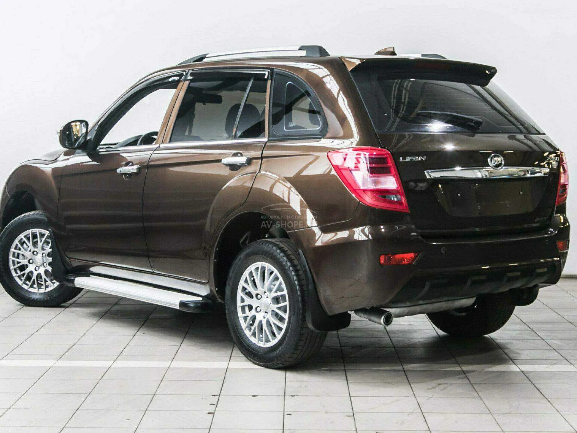 Lifan x60. Лифан х60 2016. Лифан х60 коричневый. Lifan x60 2016-2018.