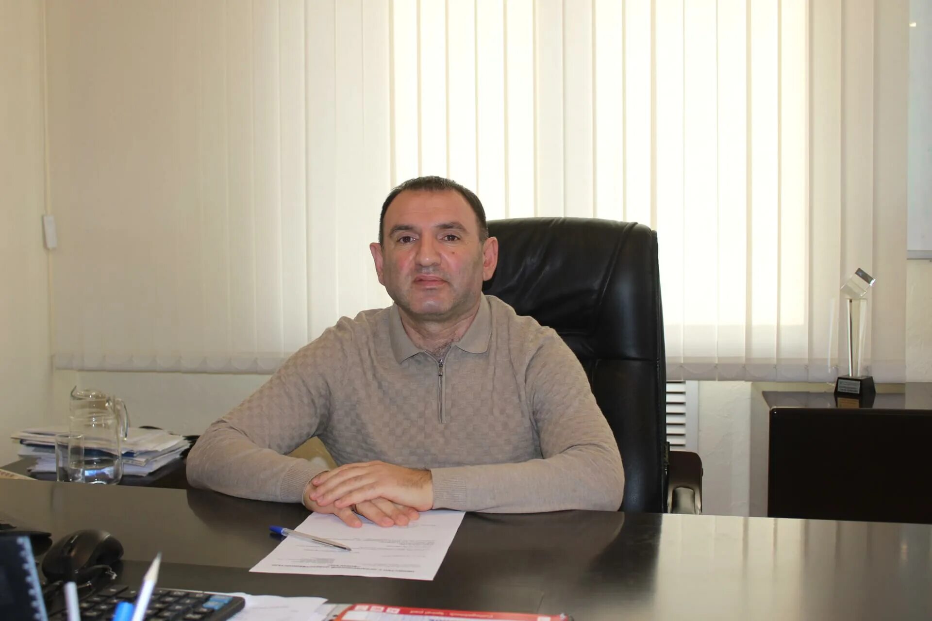 Директор кирпичного. Директор кирпичного завода энгельс.