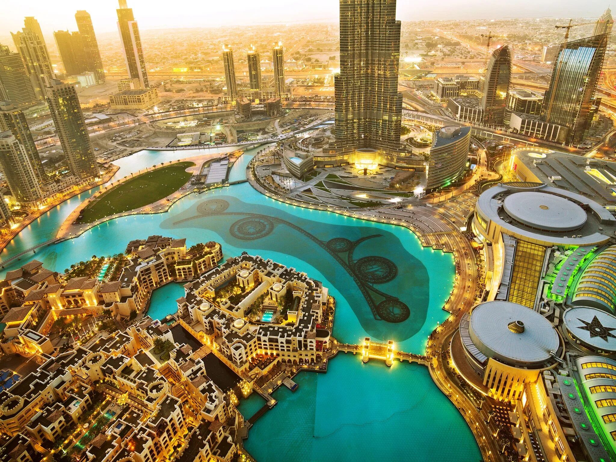 Центр арабских эмиратов. ОАЭ Дубай Бурдж-Халифа. Дубай Молл Бурдж Халифа. Столица ОАЭ Абу-Даби или Дубай.