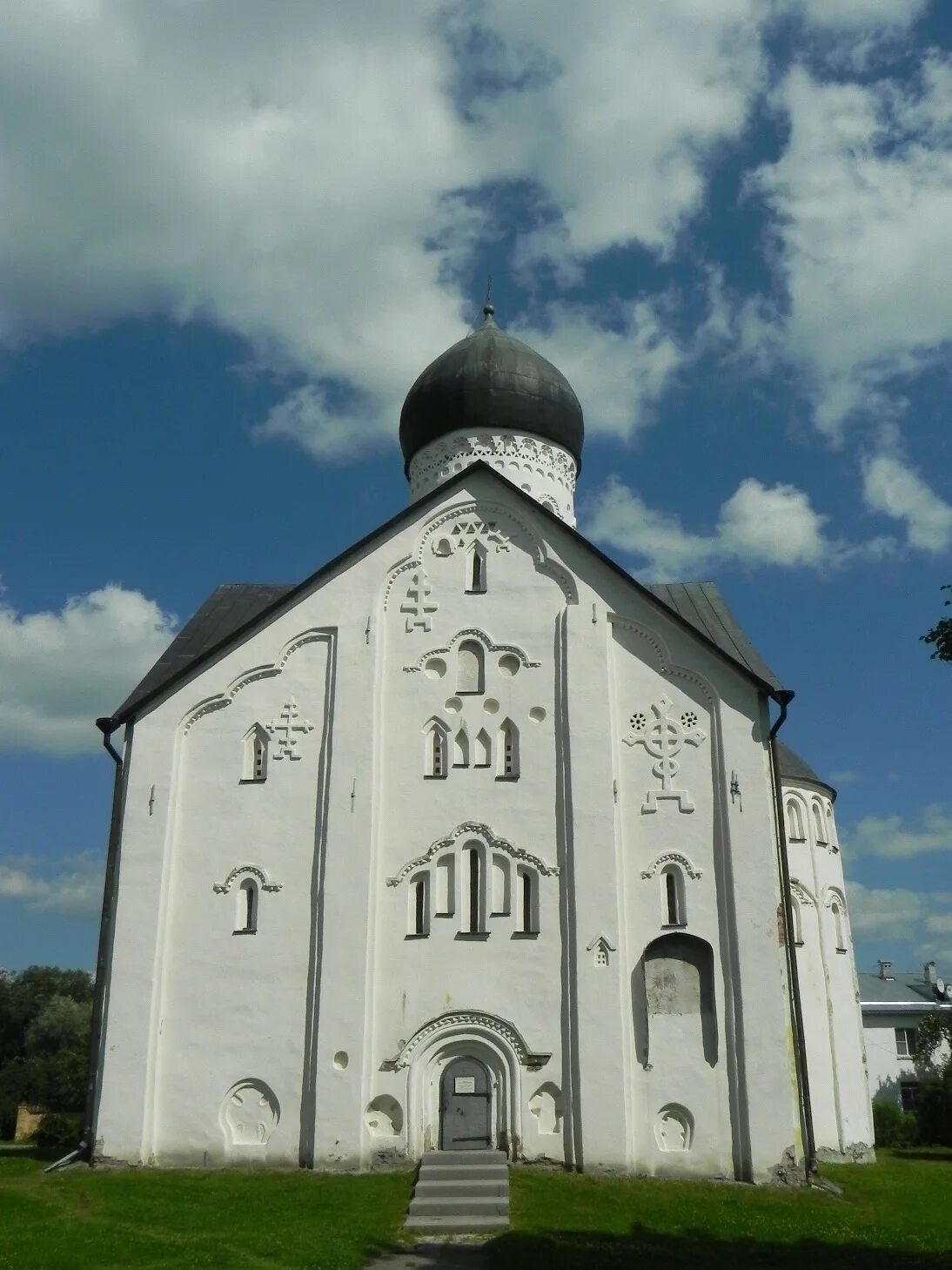 Спас на ильине улице. . храм спаса преображения на ильине улице в новгороде(1374 г. ). церковь спаса преображения на ильине улице в новгороде. церковь спаса преображения 1374 великий новгород. великий новгород храм спаса преображения.