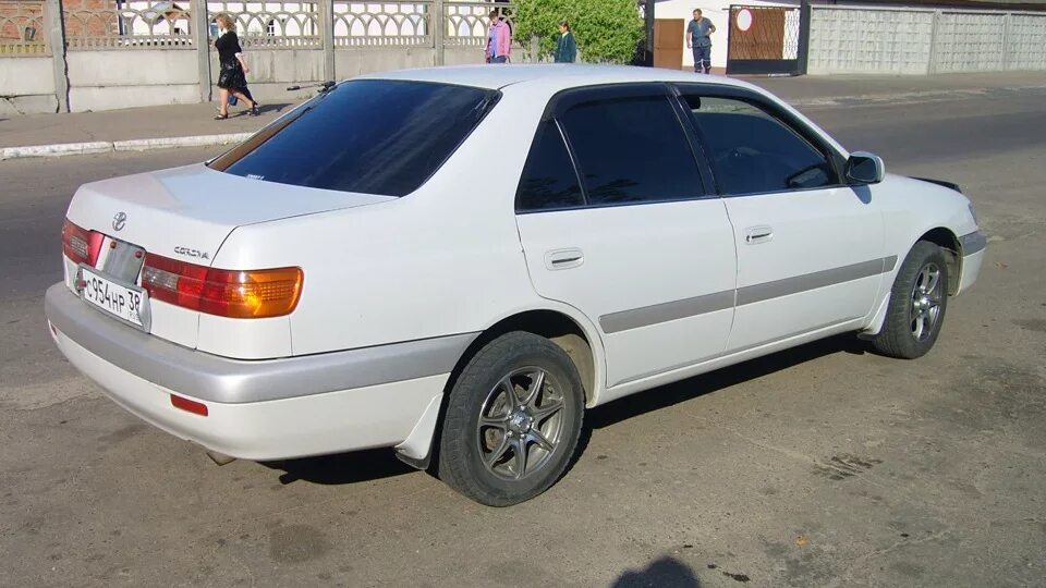 Продаже тойота корона премио. Тойота корона Премио 1.8. Тойота корона Премио 1.8 1996. Toyota Corona Premio e 1.8. Toyota Premio 1.8.