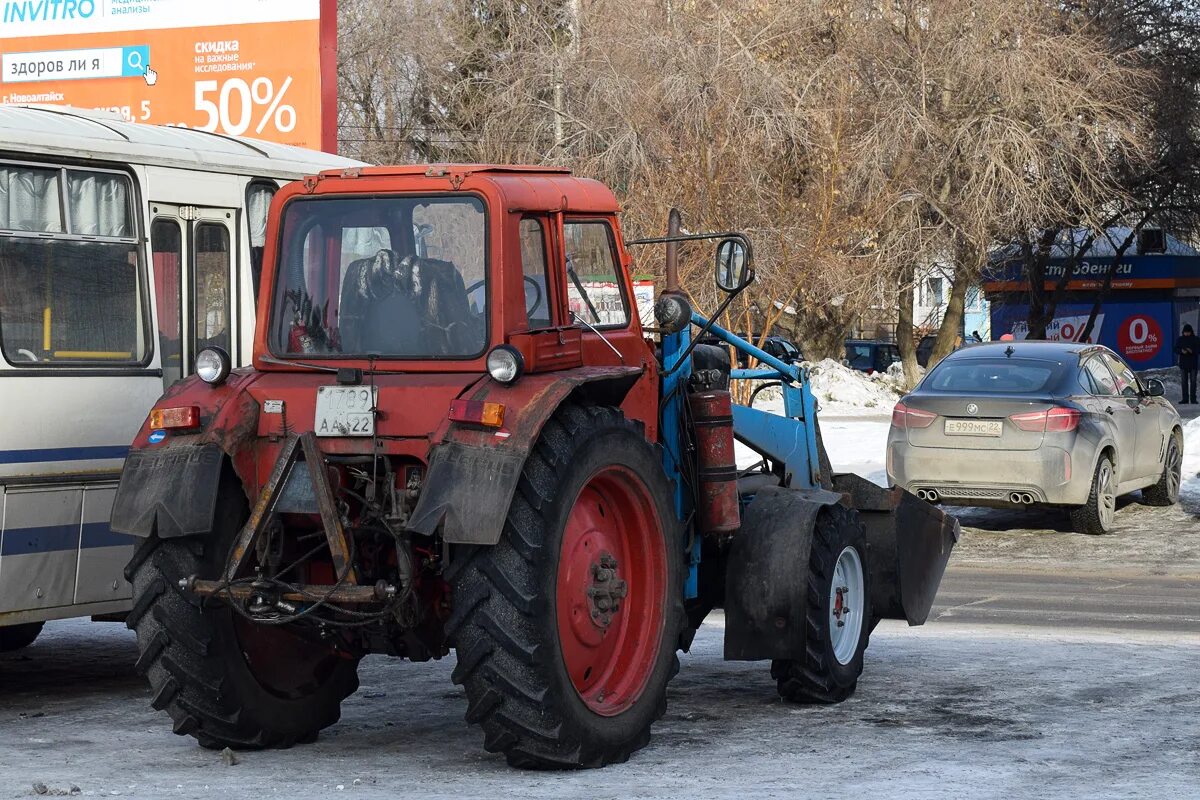 Купить мтз 80 в алтайском. МТЗ 82 Минский тракторный завод. Кумиаи 22 МТЗ. МТЗ 80 В Алтайском крае. МТЗ 82 Алтай.