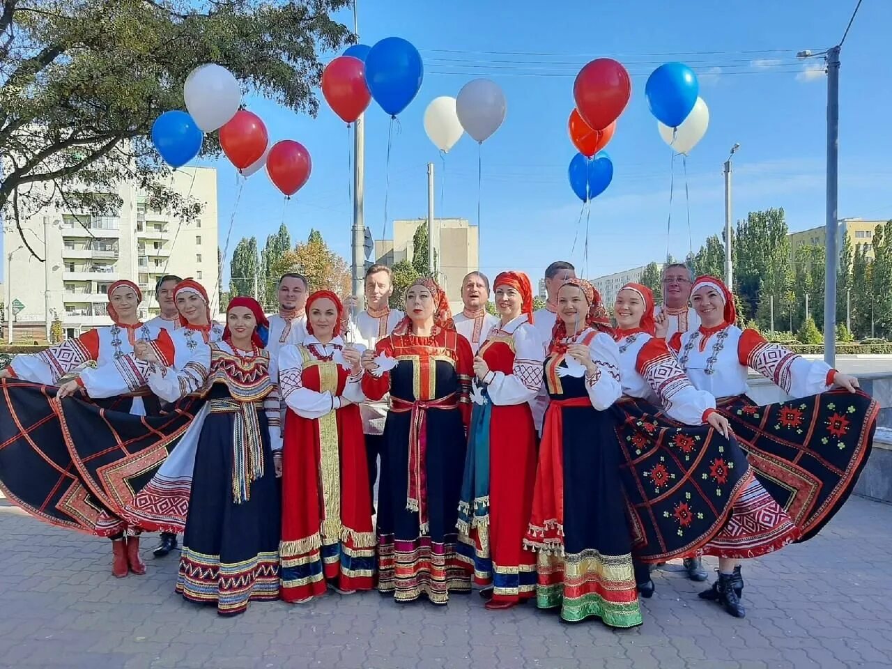 ЦКР Горняк старый Оскол. Звени и пой моя Россия коллектив. Концерт русская душа 2021 центр культуры. Пой звени моя Россия. Поющая душа россии