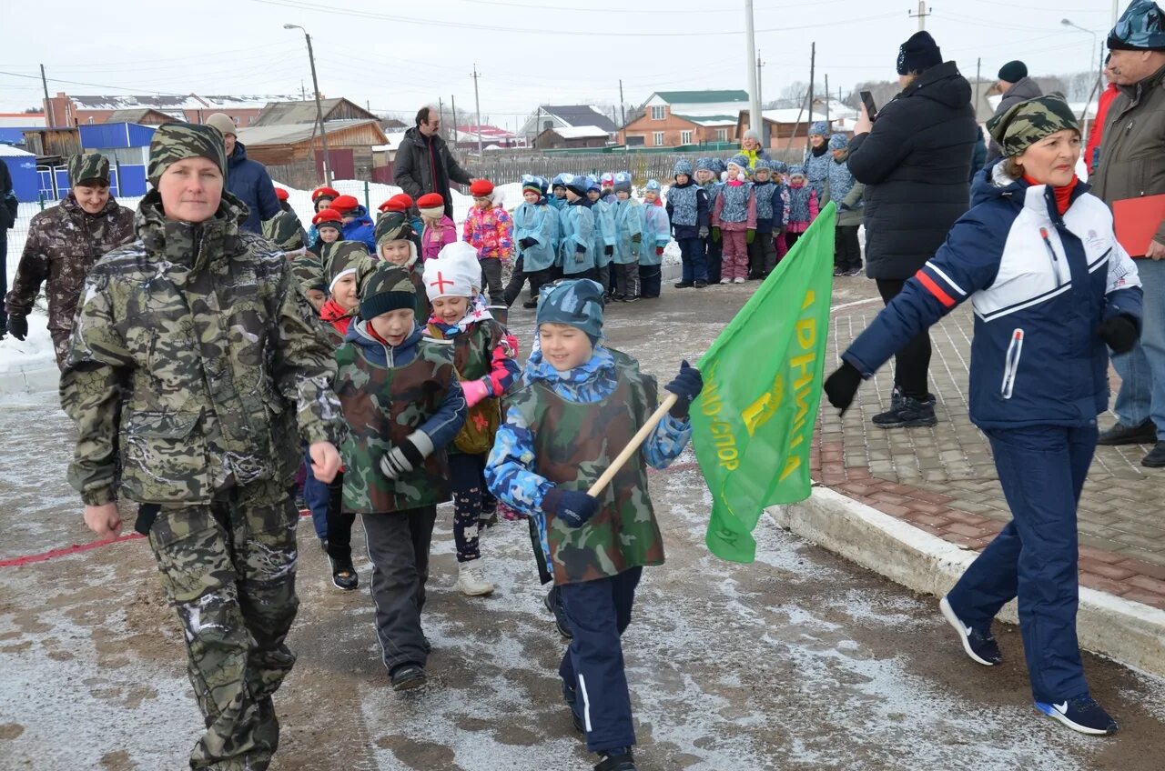 соревнования зарница в детском саду зимой. зарница в детском саду зимой 23 февраля. зимняя зарница в детском саду. зимняя зарница для детей на улице в детском саду. зарница в детском саду на улице.