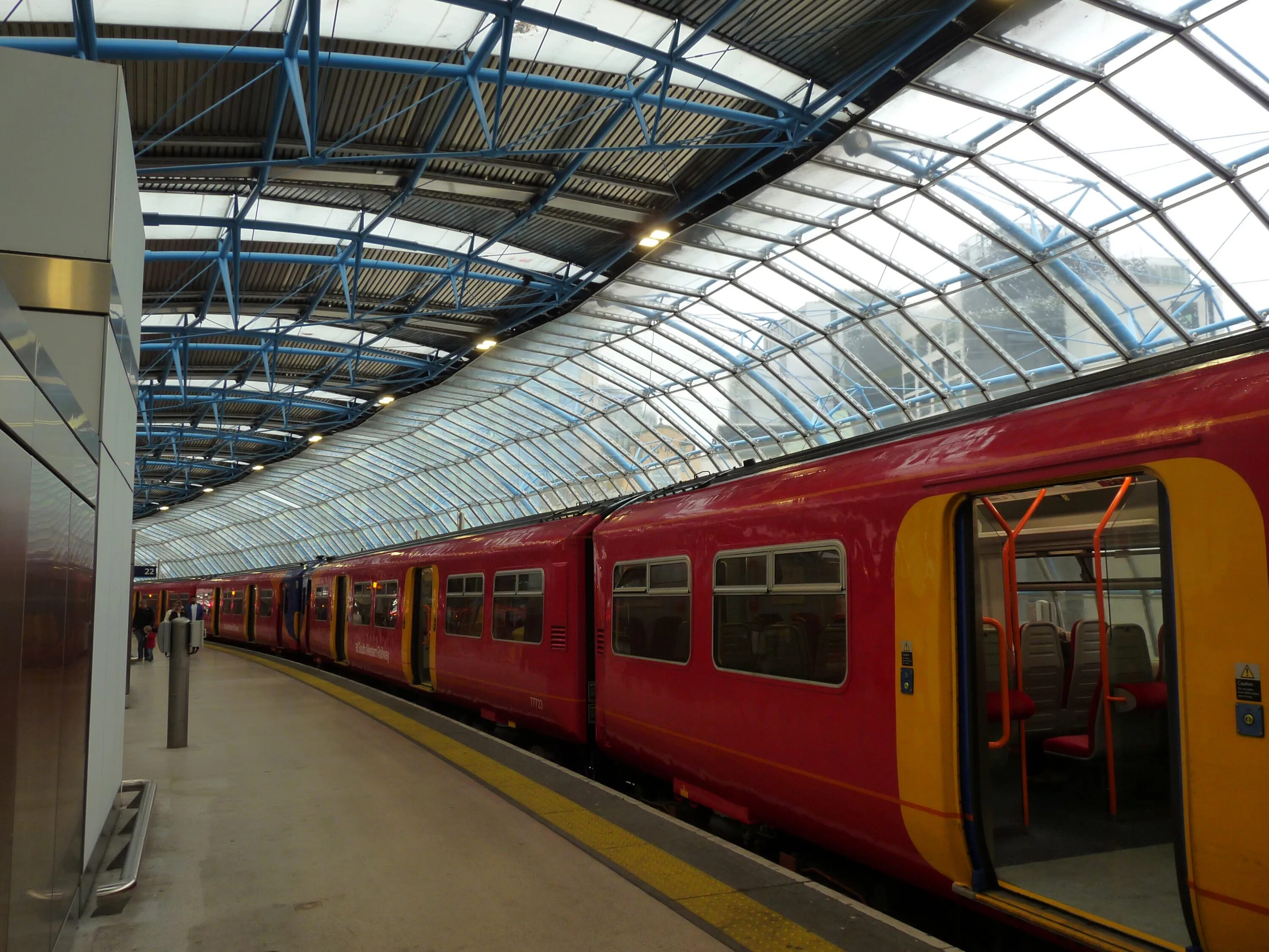 Eurostar электропоезд. Вокзал Ватерлоо. Евростар Москва. Евростар Тюмень. Терминал 2019