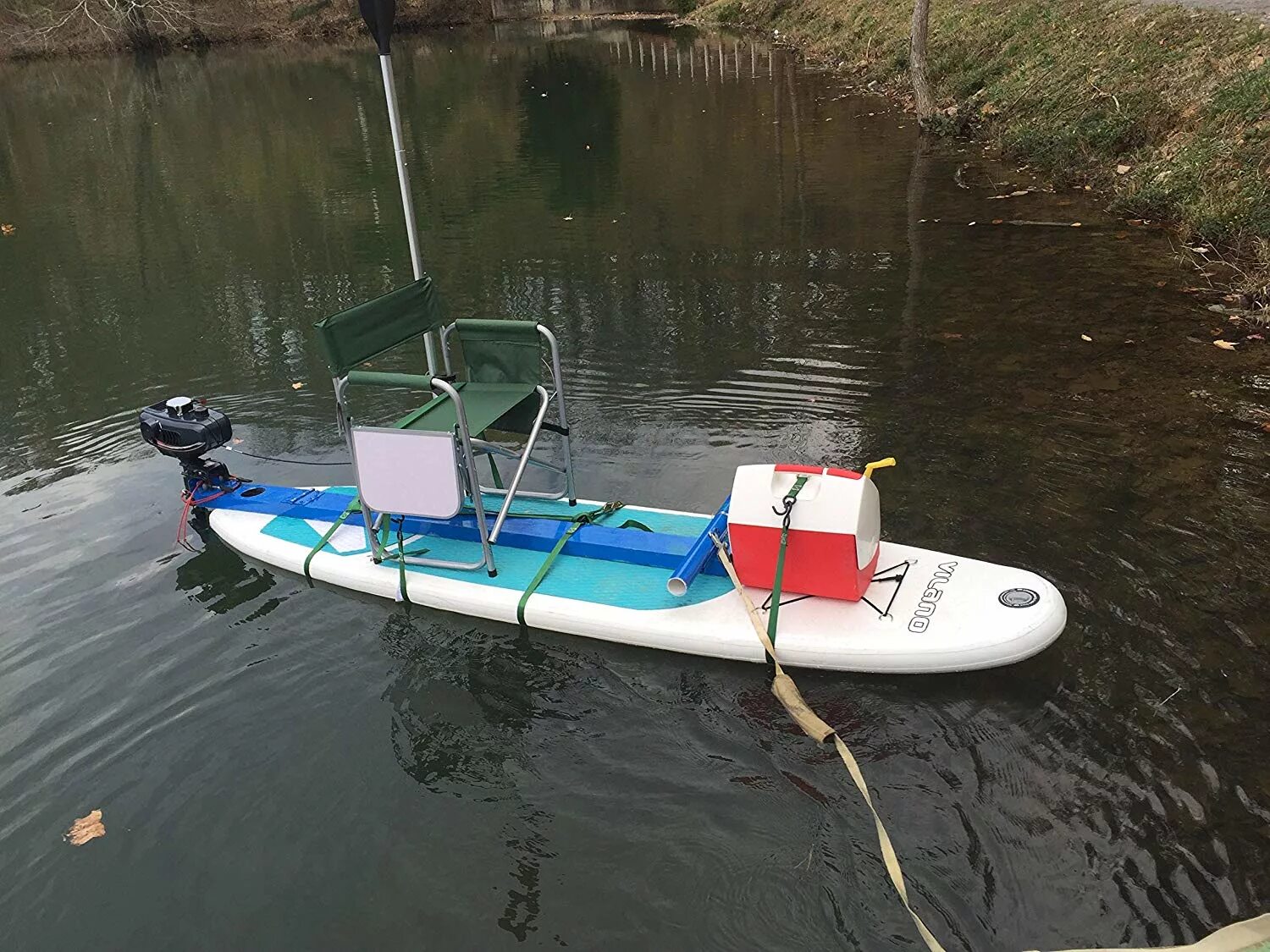 Мотор для сапборда. Sup с мотором. Электромотор на sup Board. Мотор для sup доски. Sup борд с мотором.