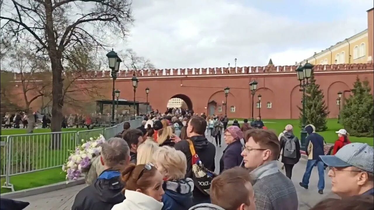 Кремль Москва сейчас. Концерт Киркорова в Кремле в апреле. Концерт Киркорова в Москве 2022 в Кремле. Концерт пупо в кремле москва