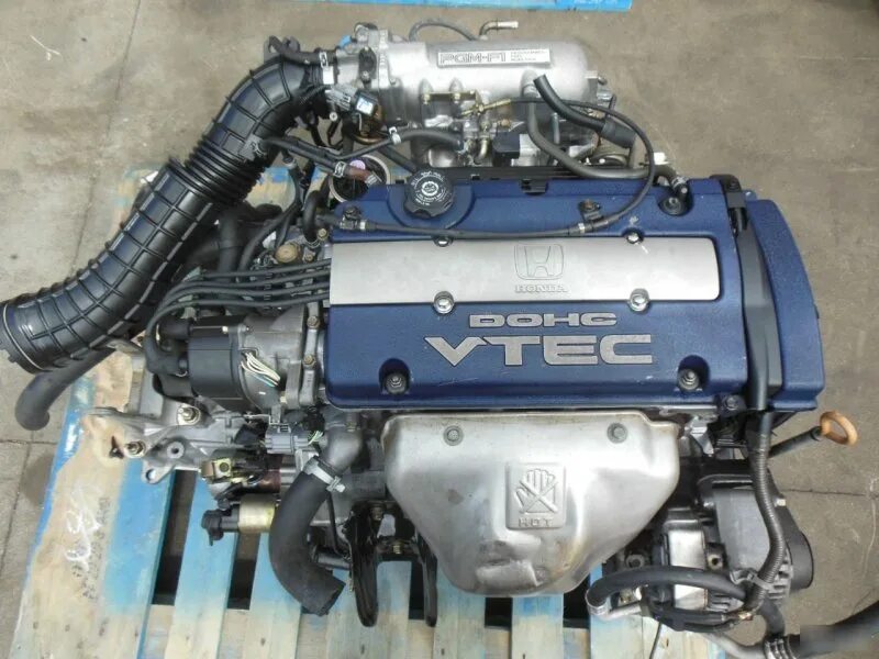 Мотор b. Honda accord f20b. мотор f20b sir. двигатель f20b honda accord. двигатель honda accord f20b6.