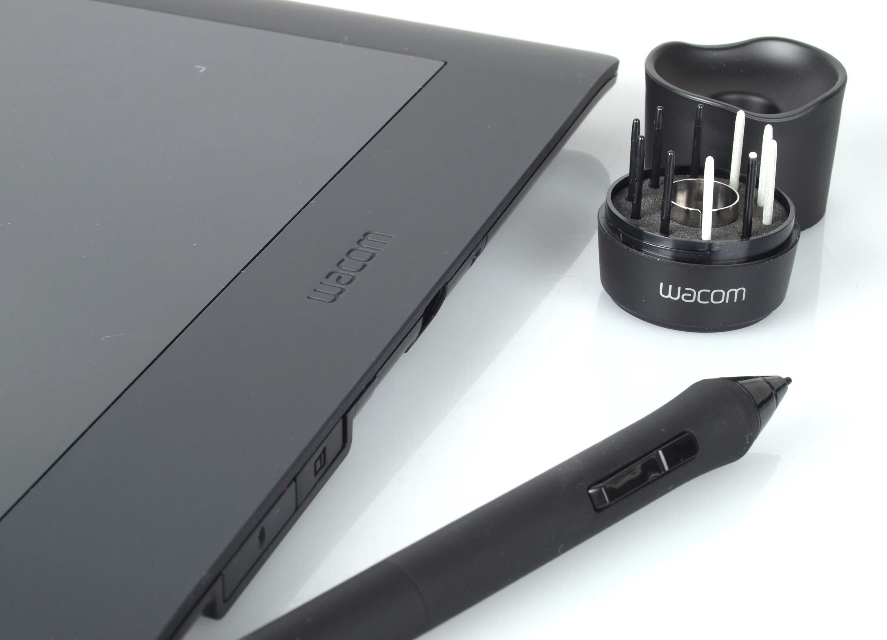 Wacom Intuos 5. Графический планшет Wacom Intuos a5. Wacom Intuos 5 Touch. Wacom intuos5 Touch m pth-650. Wacom 5