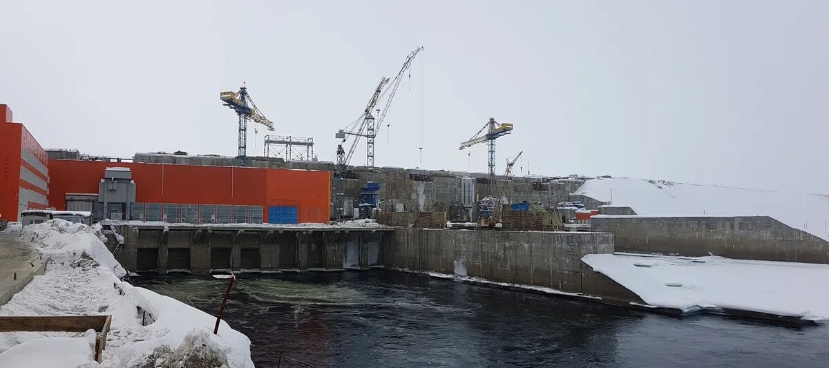 Магаданская плотина